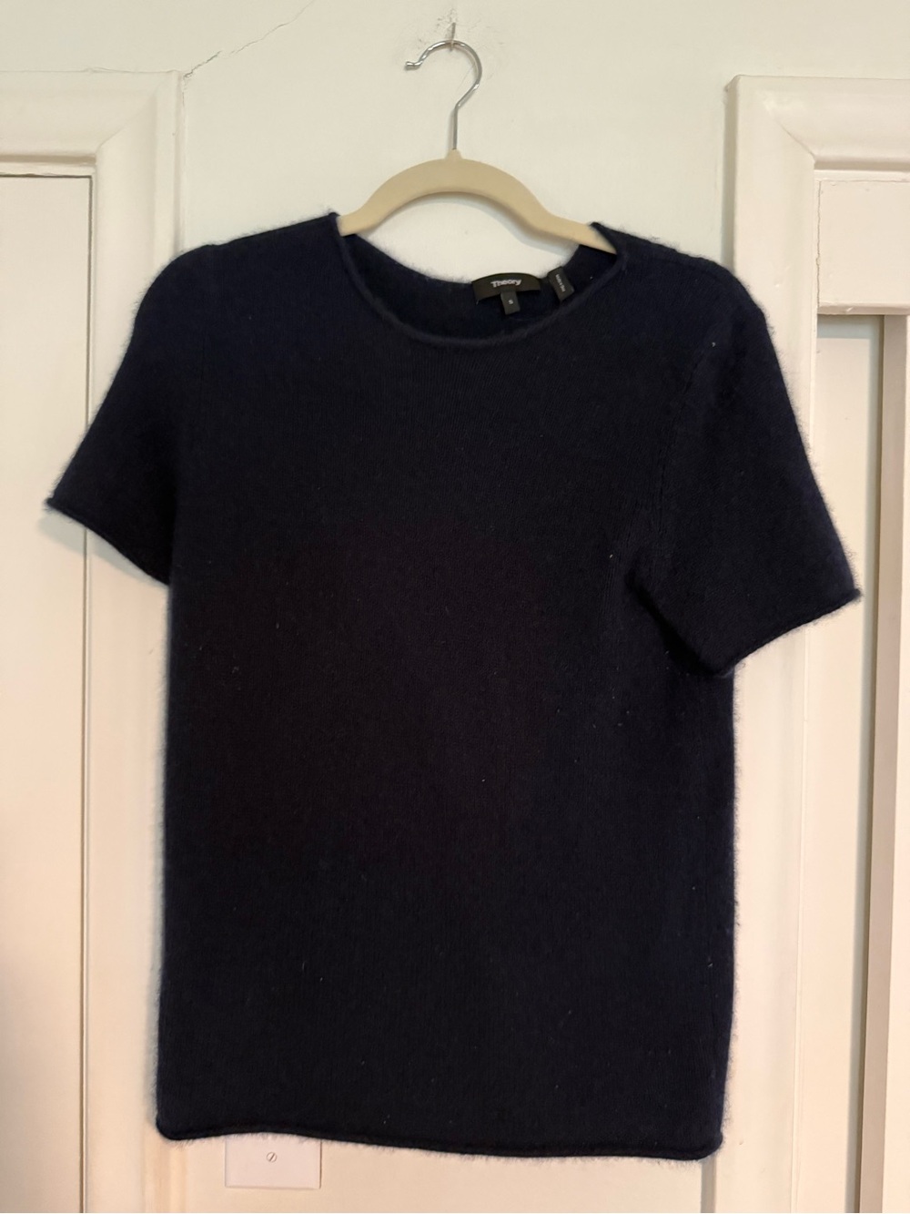Theory cashmere navy short sleeve sweater